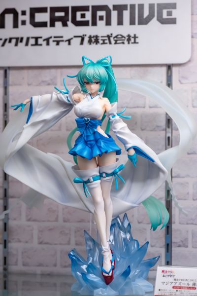 梦想成为魔法少女 玛吉雅碧蓝 薄冰巫女