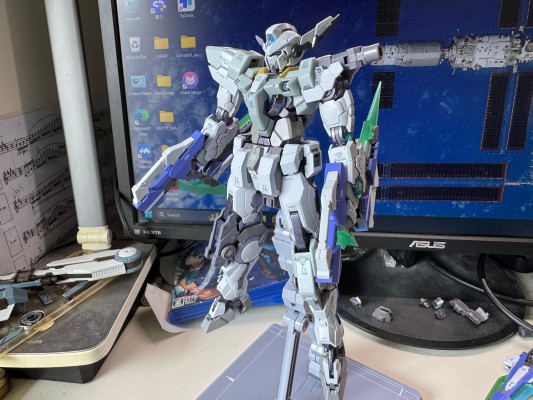 METAL BUILD 用于量子型00高达全刃装的配件包