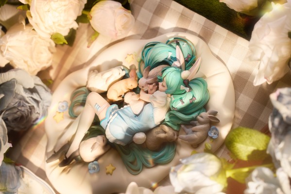 piapro 初音未来 眠兔