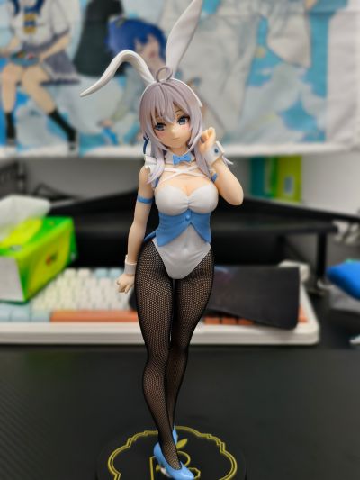 BiCute Bunnies 不时用俄语小声说真心话的邻桌艾莉同学 艾莉