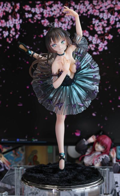 Dream Tech 黑天鹅少女
