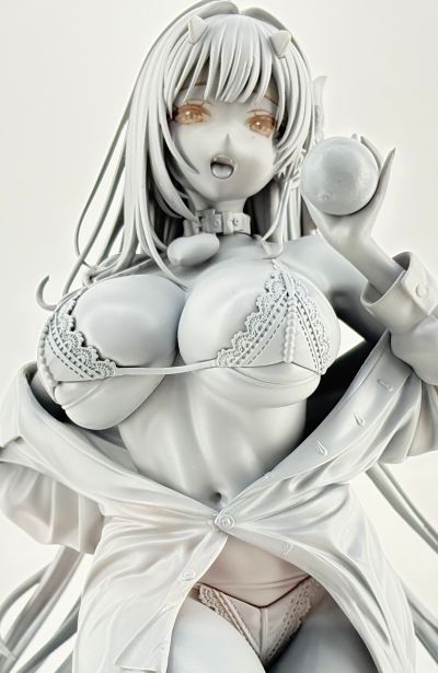 胜利女神：妮姬 毒蛇：爱情光芒