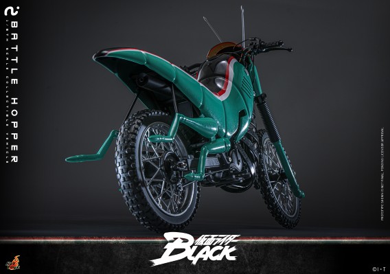 《假面骑士暗日》战斗蝗虫/战蝗摩托 1:6比例珍藏品