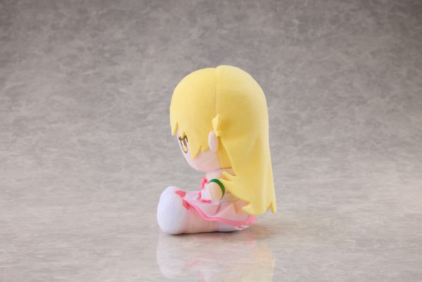 伪物语 忍野忍 PuniPuni坐姿毛绒娃娃