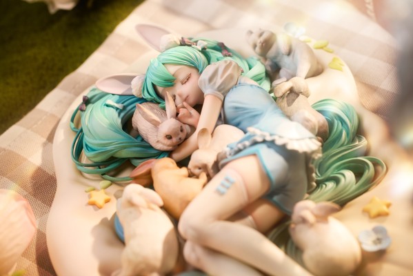 piapro 初音未来 眠兔