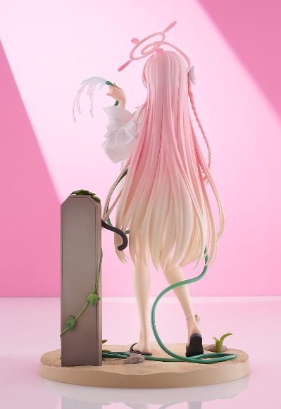 浦和花子（泳装）