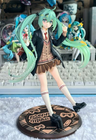 Fashion 初音未来  学院派