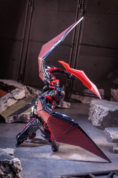 转轮科技系列 惊奇山口 蝙蝠侠：超越 未来蝙蝠侠