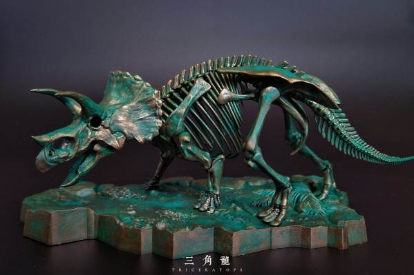 幻想骨架  三角龙