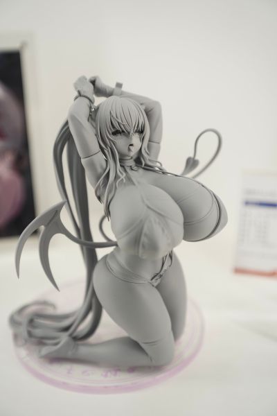 被封印的小恶魔
