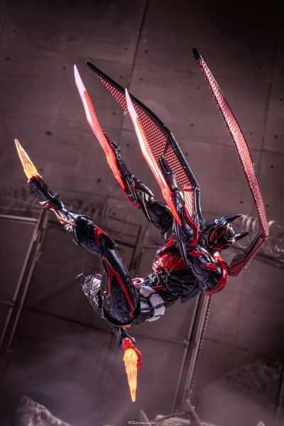 转轮科技系列 惊奇山口 蝙蝠侠：超越 未来蝙蝠侠