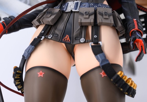 胜利女神：妮姬 拉毗