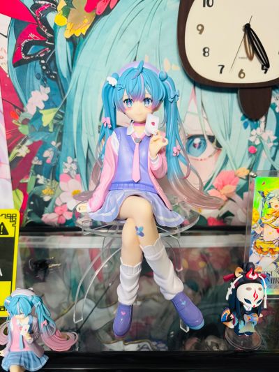 TENITOL 大号压泡面人偶 初音未来 恋爱的西装外套