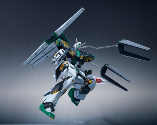 METAL ROBOT魂 （Ka版）＜机动战士系列＞ 量产型ν高达（飞翼浮游炮装备）