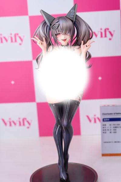 万圣节的角色扮演少女