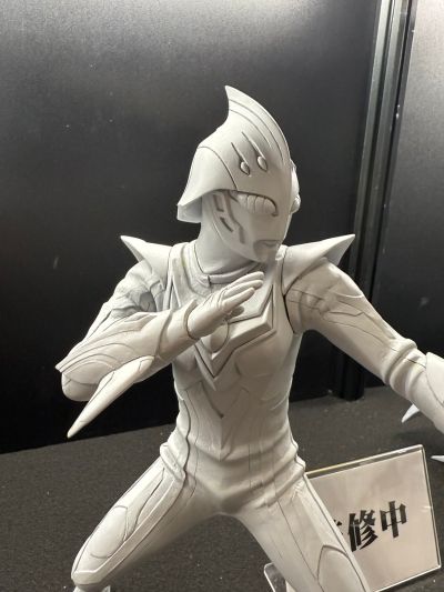 大怪兽系列 奥特新生代 奈克赛斯奥特曼 成年形态