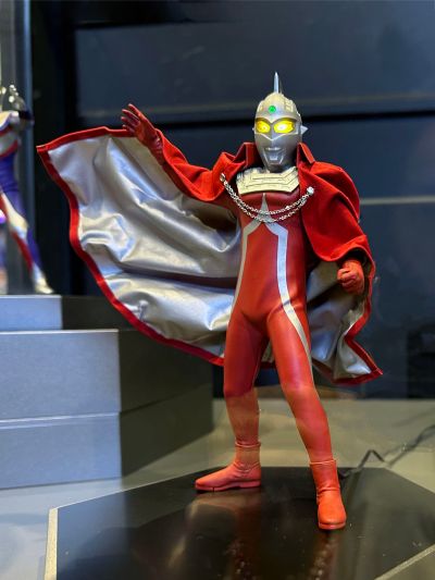 《异形》元祖异形 1:6比例珍藏人偶