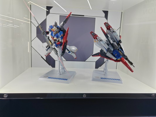 METAL BUILD 新世纪福音战士初号机 30周年盖乌斯之枪配套款