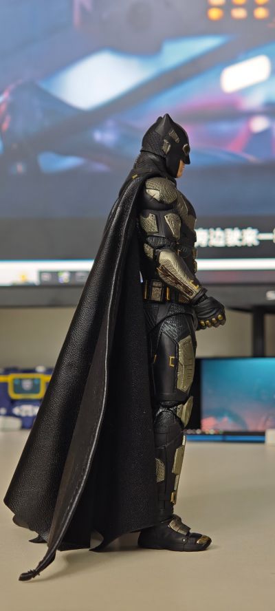  正义联盟  ​​​​ 蝙蝠侠 Tactical Suit ver. 