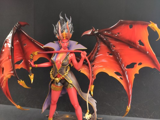 DOTA2 痛苦女王 魔廷新尊（红色）