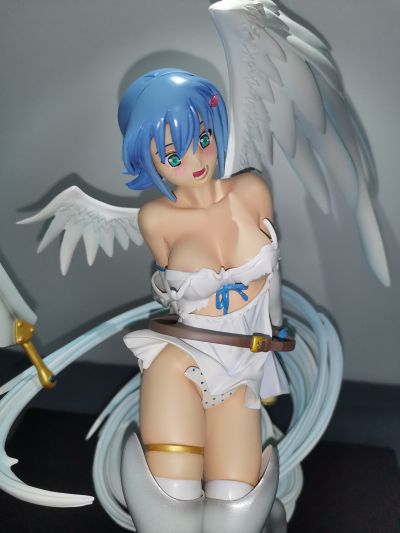 R-Line 女皇之刃 娜娜艾露 