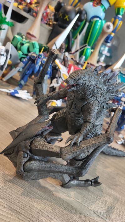 极致超值系列 哥斯拉2014 雌穆托