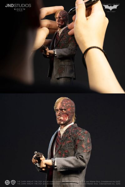 JND Studios 蝙蝠侠 黑暗骑士三部曲 双面人 & 哈维·丹特 1:6可动人偶/兵人（艾伦·艾克哈特 A & B & C-Types）