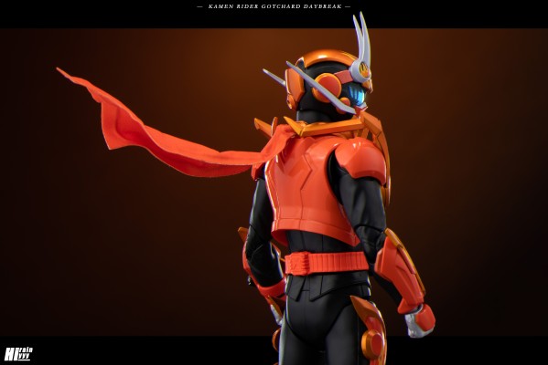 S.H.Figuarts 假面骑士烈焰歌查德破晓 / 歌查德破晓 蒸汽蝗虫