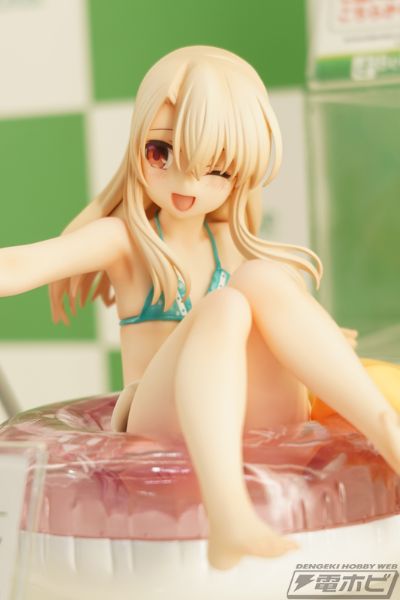 伊莉雅斯菲尔·冯·爱因兹贝伦 泳装 更新眨眼版