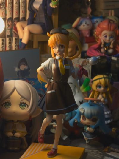 TENITOL 孤独摇滚 山田凉 咖啡馆风格