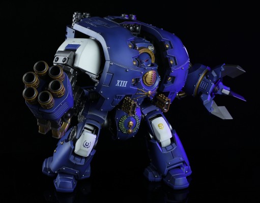 战锤:荷鲁斯叛乱 极限战士 装备旋风热熔矛阵和攻城爪的利维坦无畏机甲