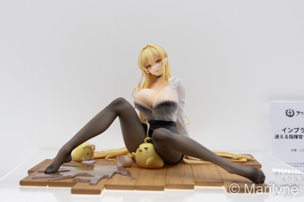 碧蓝航线 怨仇 办公室的“意外”1/7比例手办