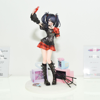 主播女孩重度依赖 糖糖 1/7 比例手办