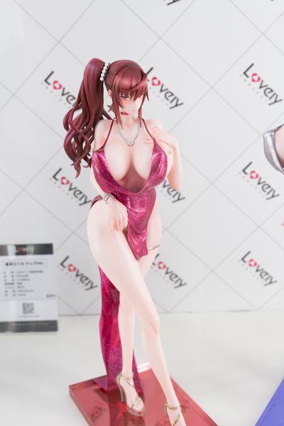 绝对纯白魔法少女 仓本艾丽卡 礼服