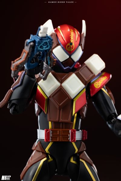 S.H.Figuarts  假面骑士瓦伦 巧克咚形态