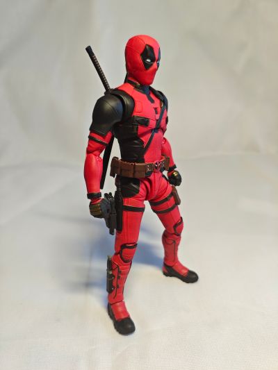 S.H.Figuarts 死侍（死侍与金刚狼）