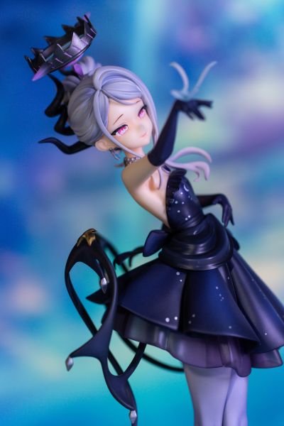 蔚蓝档案 空崎日奈（礼服） 花之独舞
