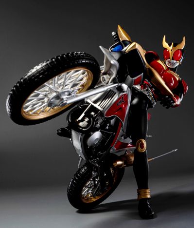 S.H.Figuarts 试验追踪摩托2000