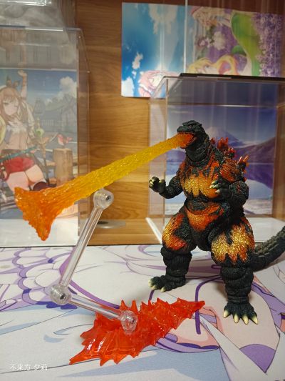 S.H.MonsterArts 哥斯拉（1995）70周年特别纪念版