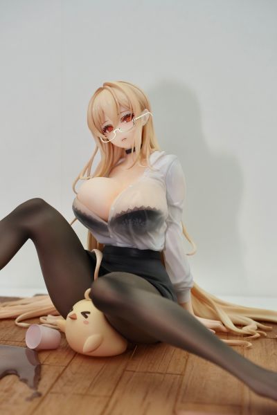 碧蓝航线 怨仇 办公室的“意外”1/7比例手办