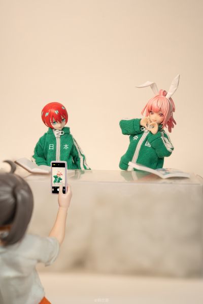 支持老乡鸡！[更新工作服版]