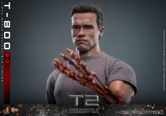 《终结者2:审判日》 T-800(2.0) 1:6比例珍藏人偶
