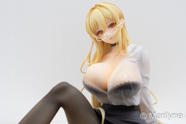 碧蓝航线 怨仇 办公室的“意外”1/7比例手办