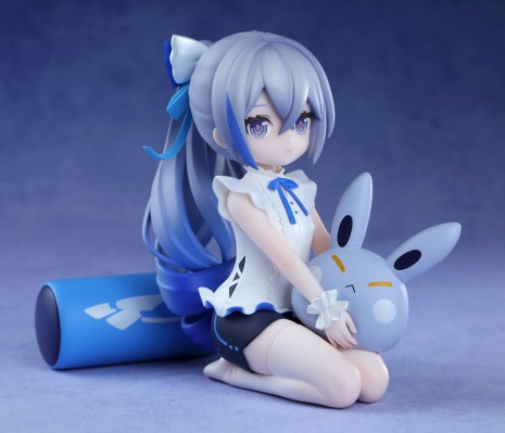 崩坏3 布洛妮娅 真理之律者手办 小不点律者