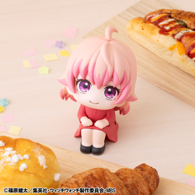 Look up  魔女与使魔（动画版）若月妮可