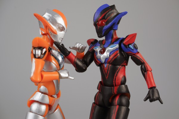 超动α奥特曼系列12