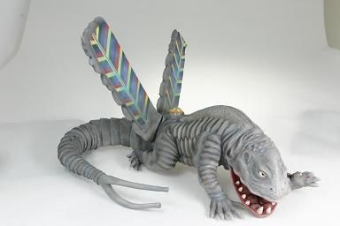 大怪兽系列 奥特曼编 毒气怪兽凯姆拉（彩色版）