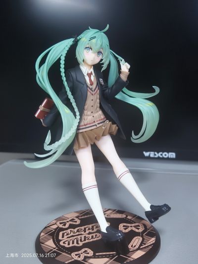 Fashion 初音未来  学院派