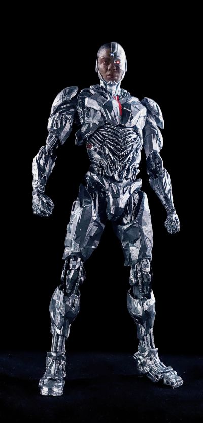 MAFEX 编号180 正义联盟：扎克·施奈德版 钢骨