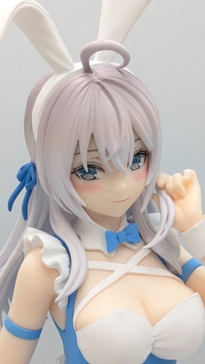 BiCute Bunnies 不时用俄语小声说真心话的邻桌艾莉同学 艾莉